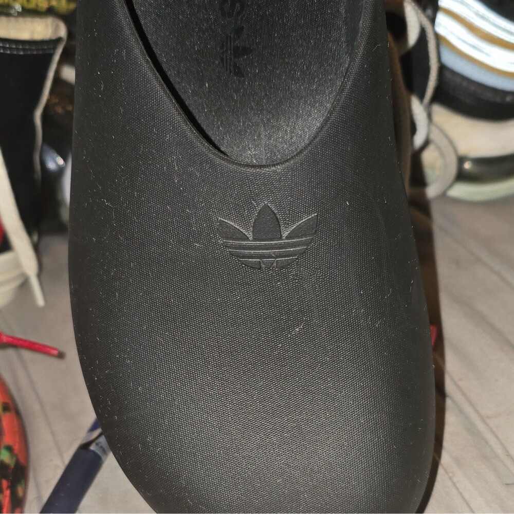 adidas Adiform women's Black Synthetic Upper - 6W